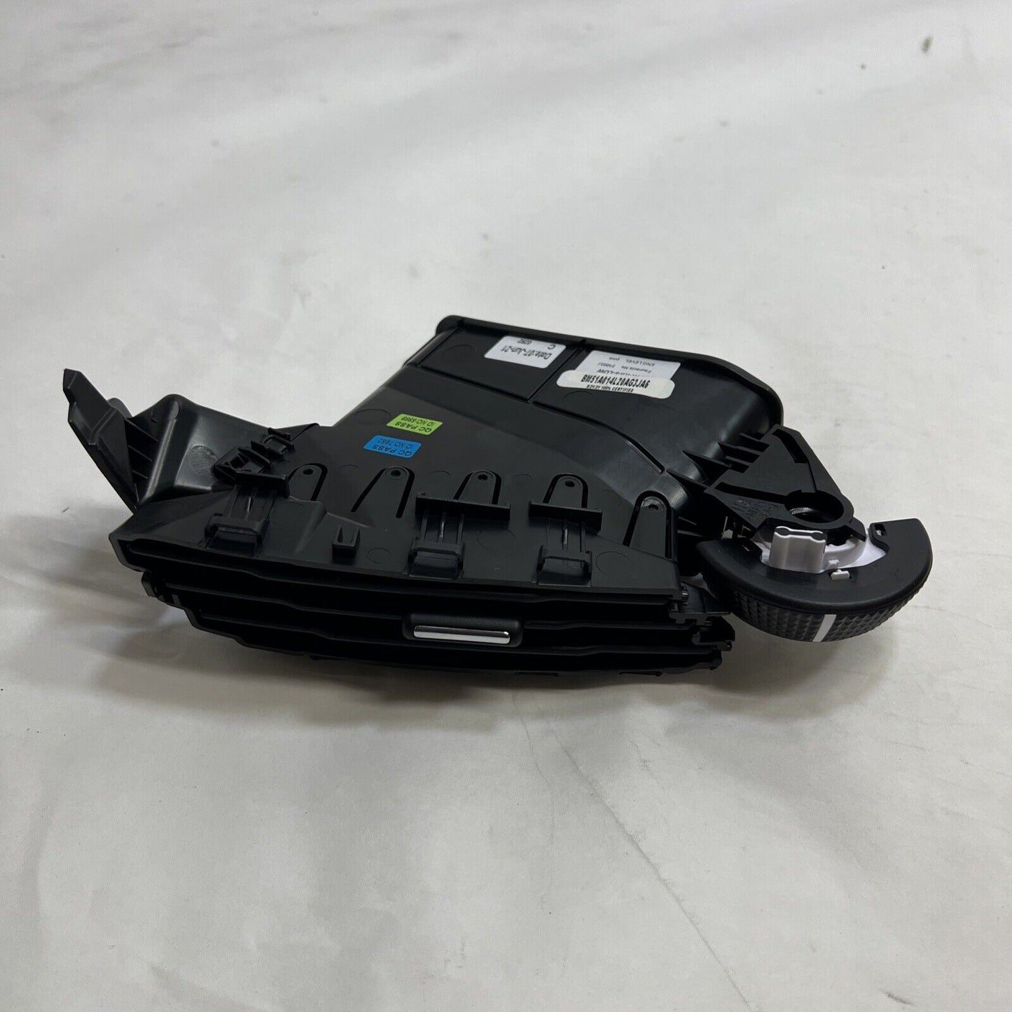 New OEM Genuine Ford Focus 2012-2015 Vent Louvre Air Assembly BM5Z19893AC