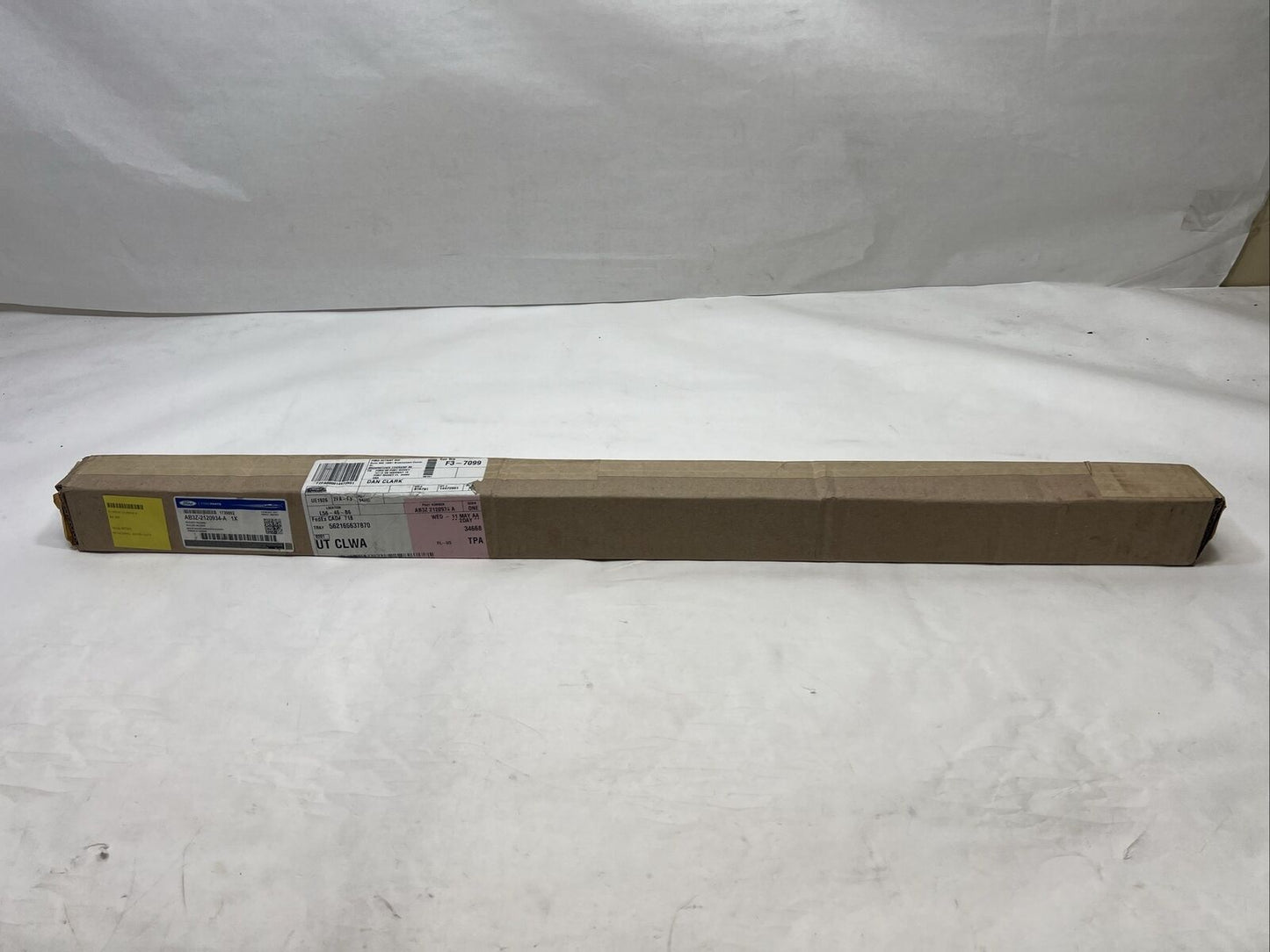 New OEM Genuine Ford Ranger Right Passenger Side Belt Molding AB3Z2120934A