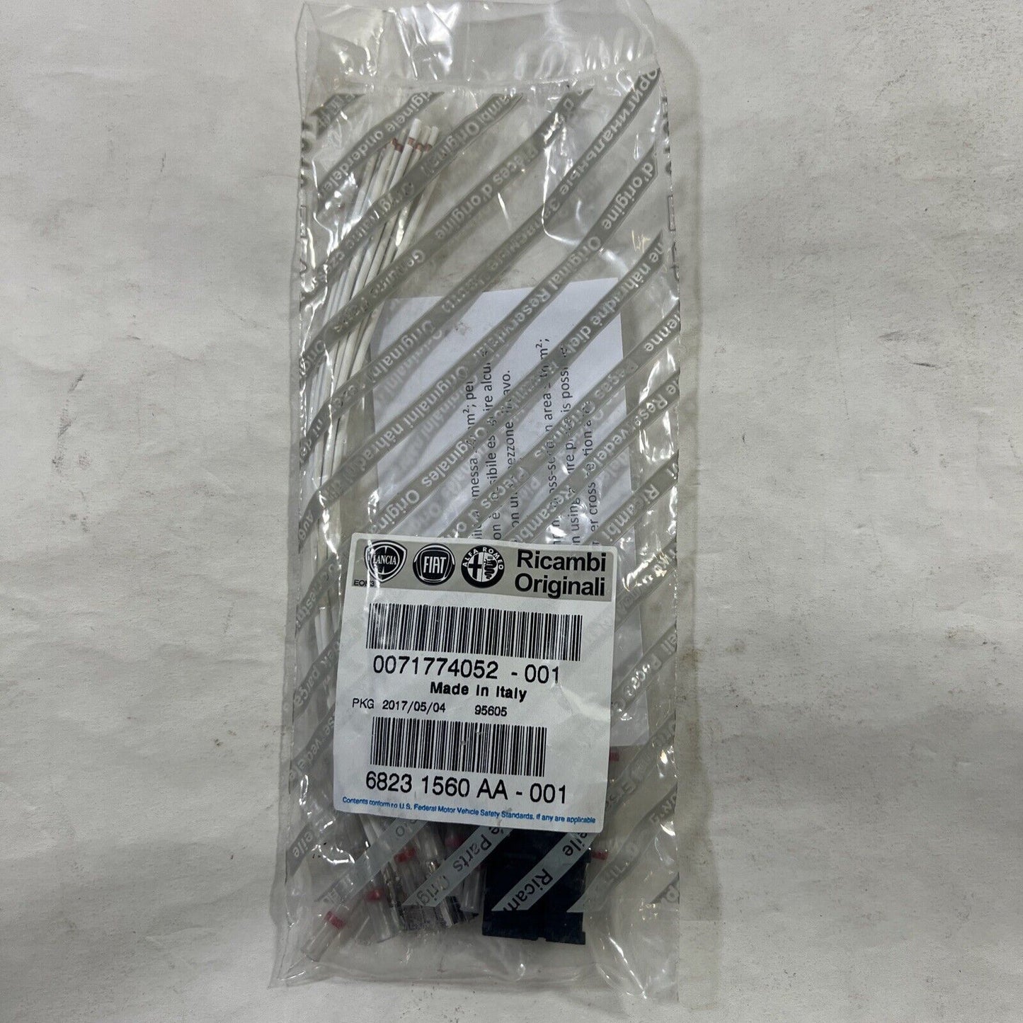 Genuine OEM Mopar ProMaster City Electrical Pin Connector 2014-2022 68231560AA