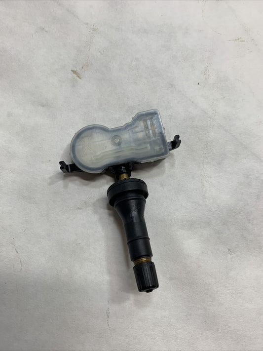 New OEM 1PCS TPMS Tire Pressure Sensor 2017-2019 Pacifica 68399030AA