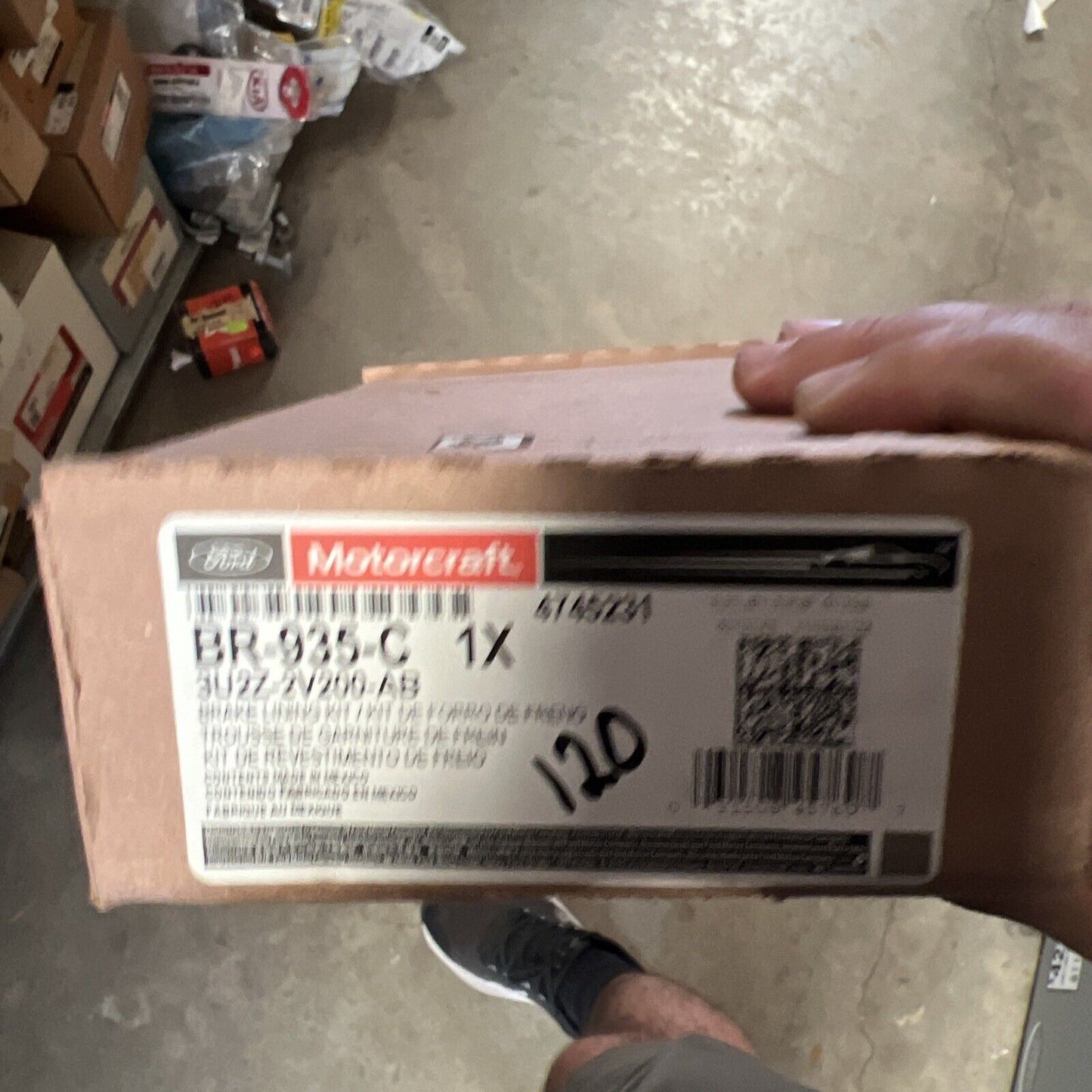 New OEM Genuine Ford Expedition 2003-2006 Rear Disc Brake Pad Set 3U2Z2V200AB