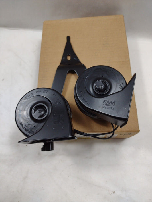 Genuine OEM GM Cadillac Escalade ESV Electrical Horn 2019-2024 84447715