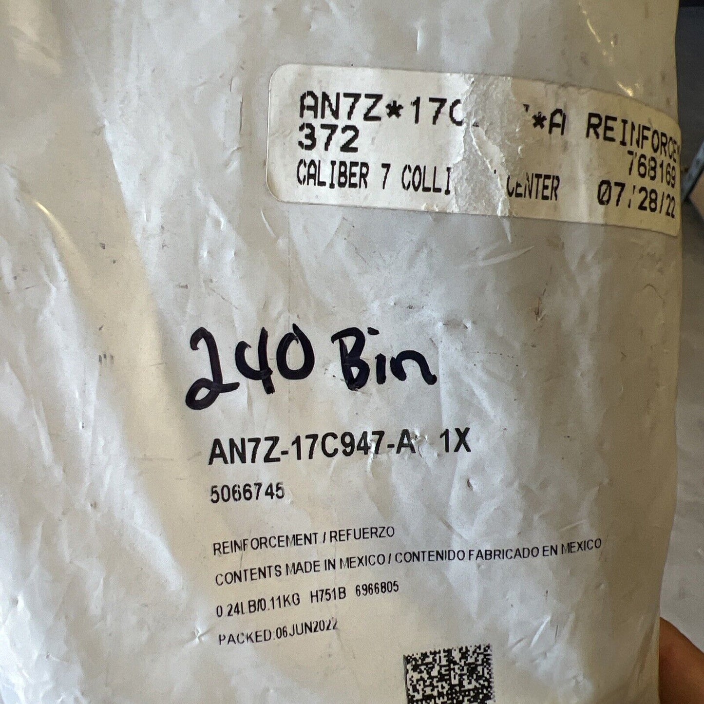 New OEM Genuine Ford Milan 2010-2011 Right Passenger Side Bracket AN7Z17C947A