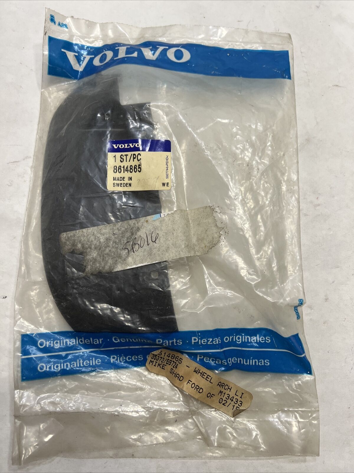 New OEM Volvo C70 1998-2004 Rear Lower Wheelhouse Liner Extension 8614865