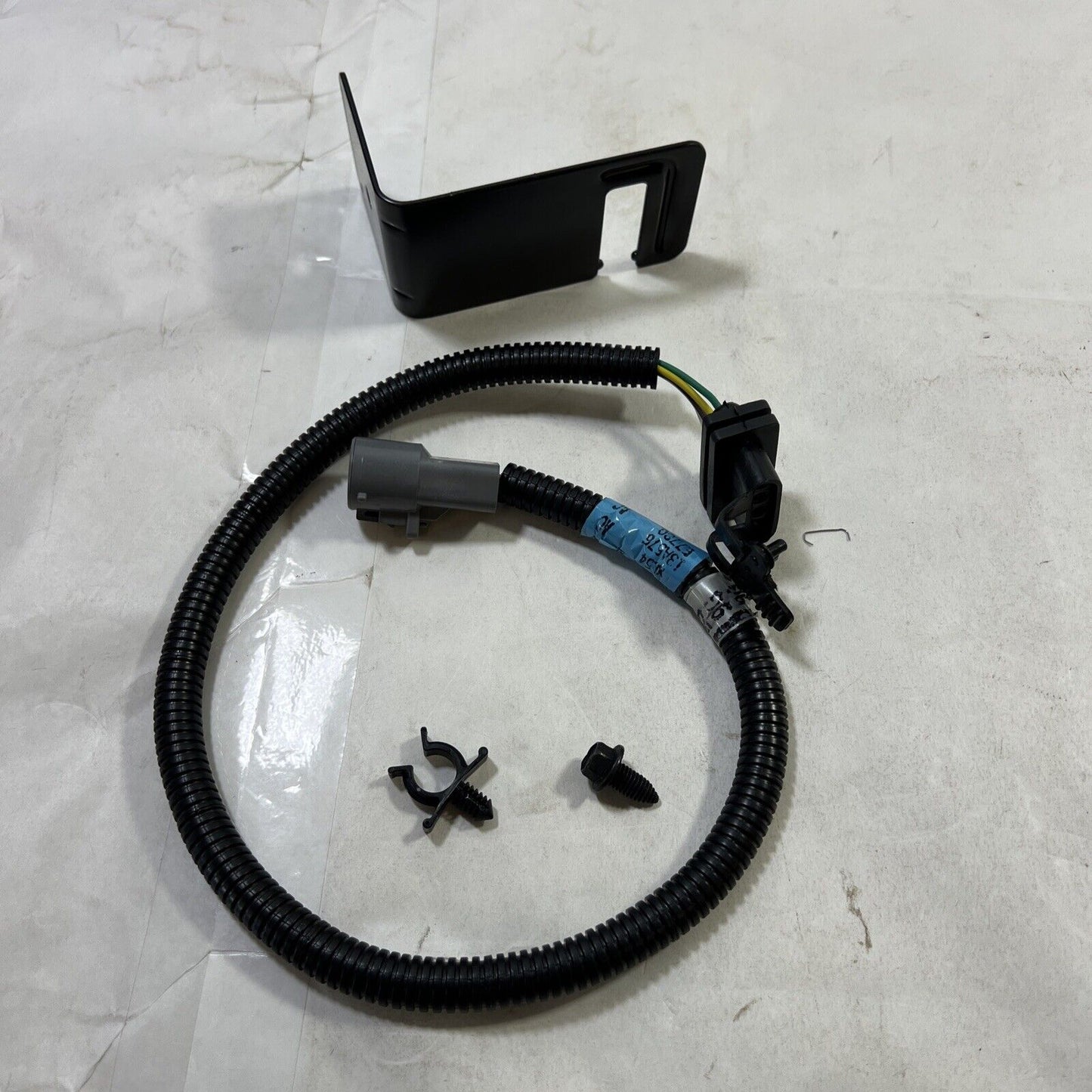 Genuine OEM Ford Trailer Hitch Kit XL5Z15A416CA