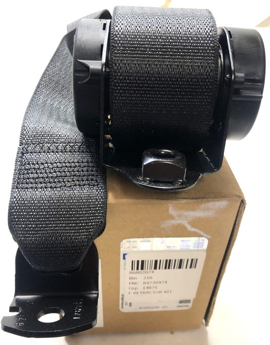 New OEM Genuine GM Right Passenger Side Second Row Seat Belt Retractor 86802024