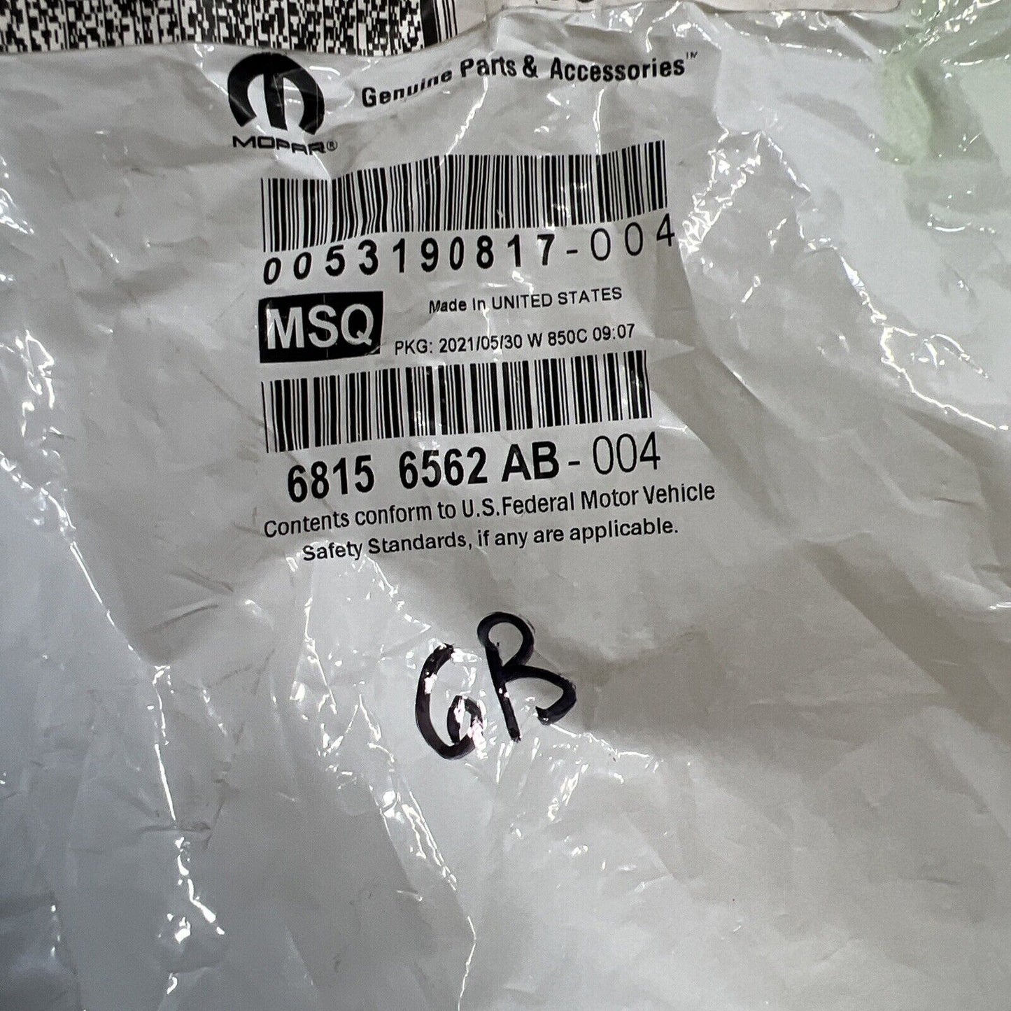 New OEM Genuine Mopar Cherokee Right Passenger Side Flare Extension 68156562AB