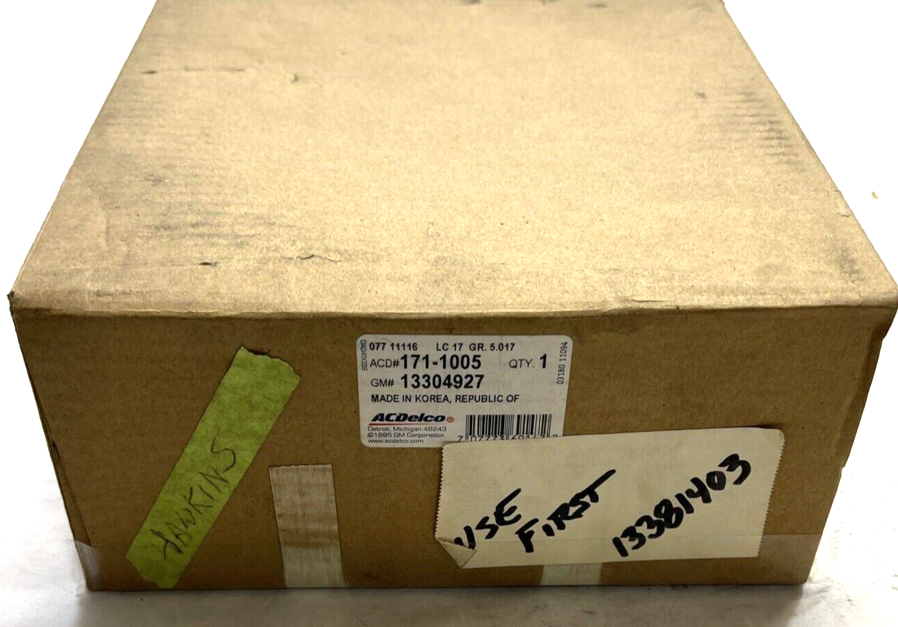 Genuine OEM GM Rear Drum Brake Shoes Set 13304927