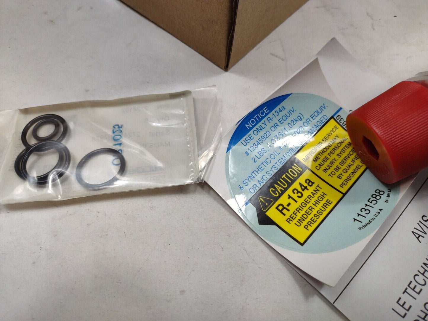 Genuine OEM GM Chevrolet C1500 Air Conditioner 1994-1995 2724818  ACDelco 151613