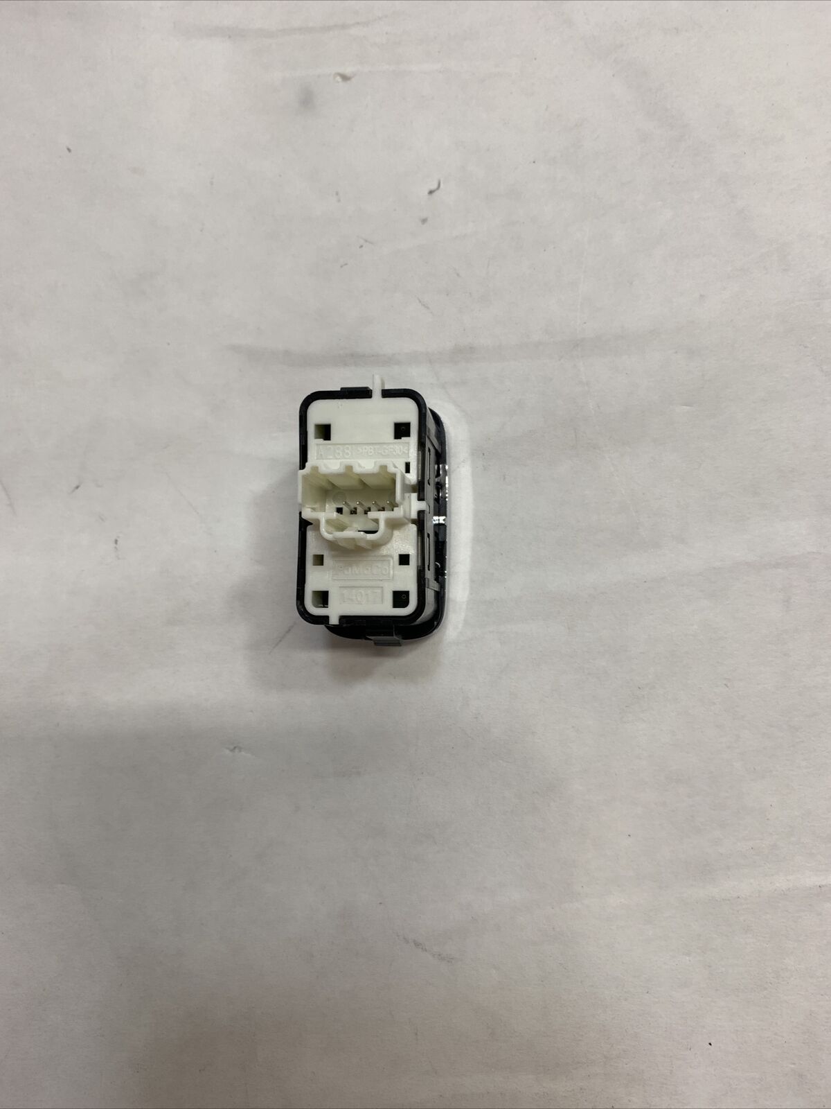 New OEM Genuine Ford Motorcraft Lock Switch GA1Z-14028-AA