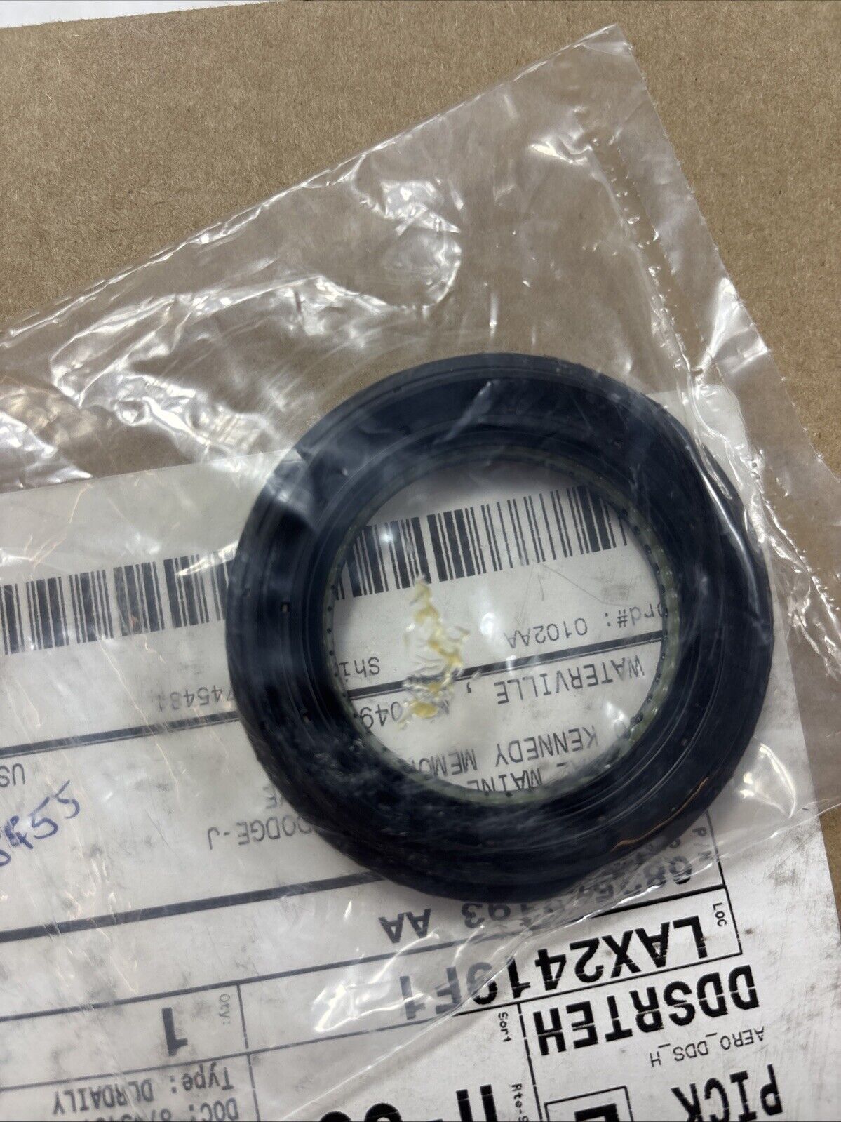 Genuine OEM Mopar Jeep Compass Differential Seal 2015-2020 68257193AA