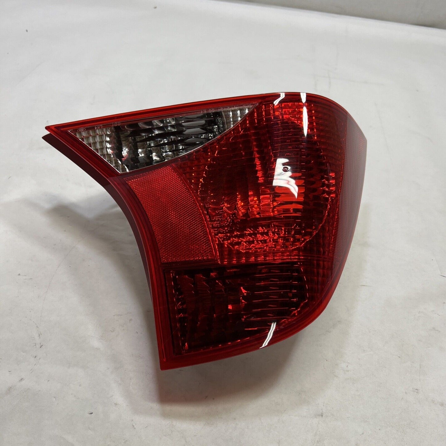 New OEM Ford 2001-02 Focus-Taillight Tail Light Lamp Driver Side 1S4Z13405BA