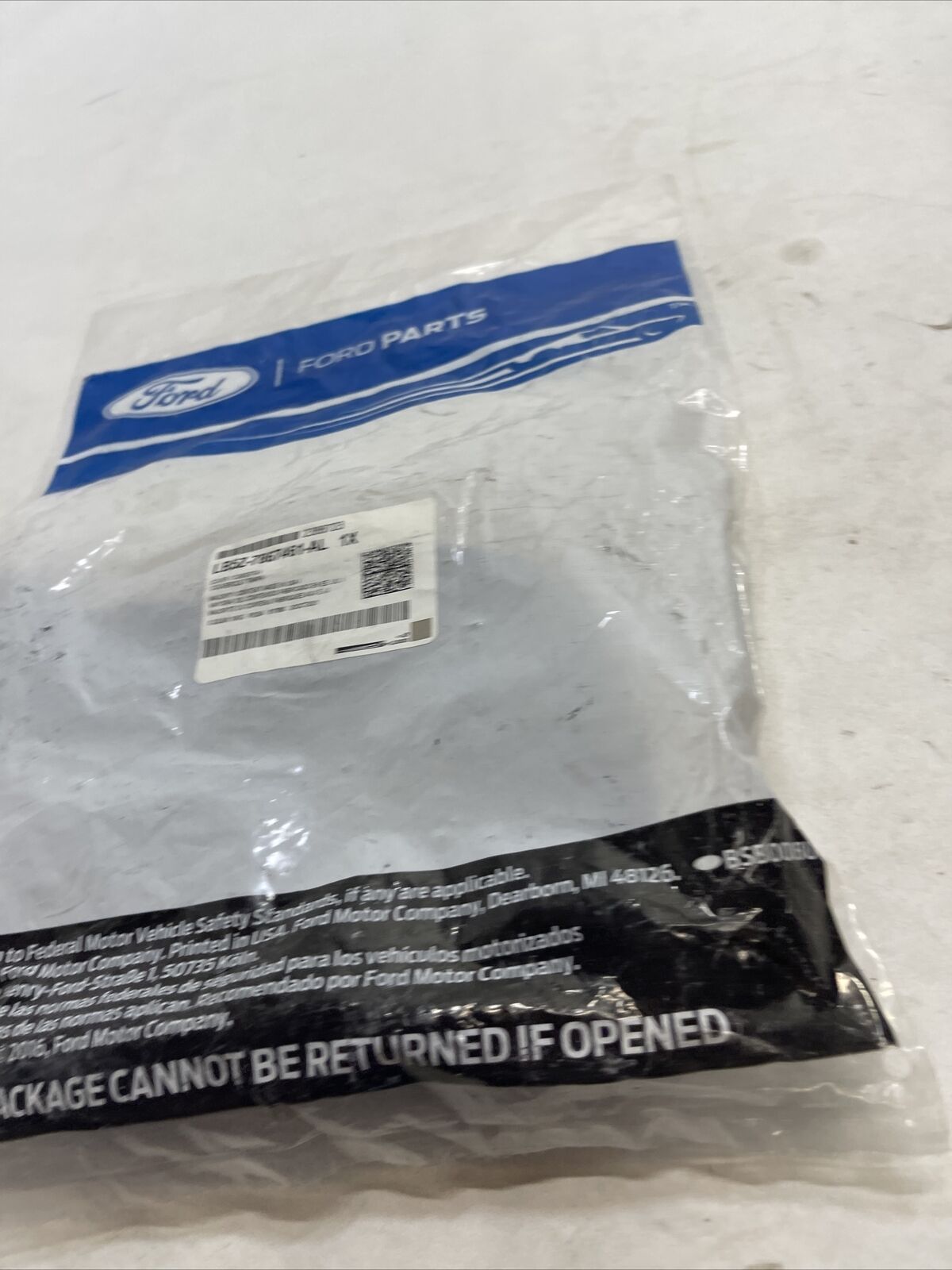 New OEM Genuine Ford Explorer 2020-2023 Pivot Cover Black lb5z7867461al