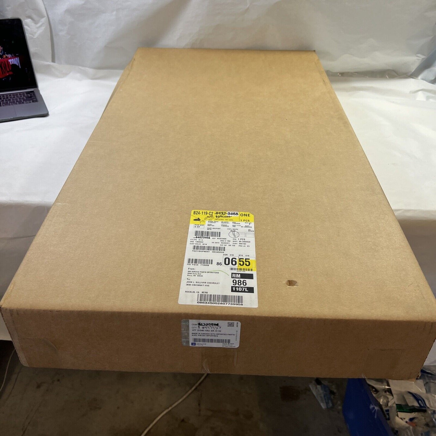 Genuine OEM GM Traverse Front Driver Side Wheel Opening Molding 18-23 84999317