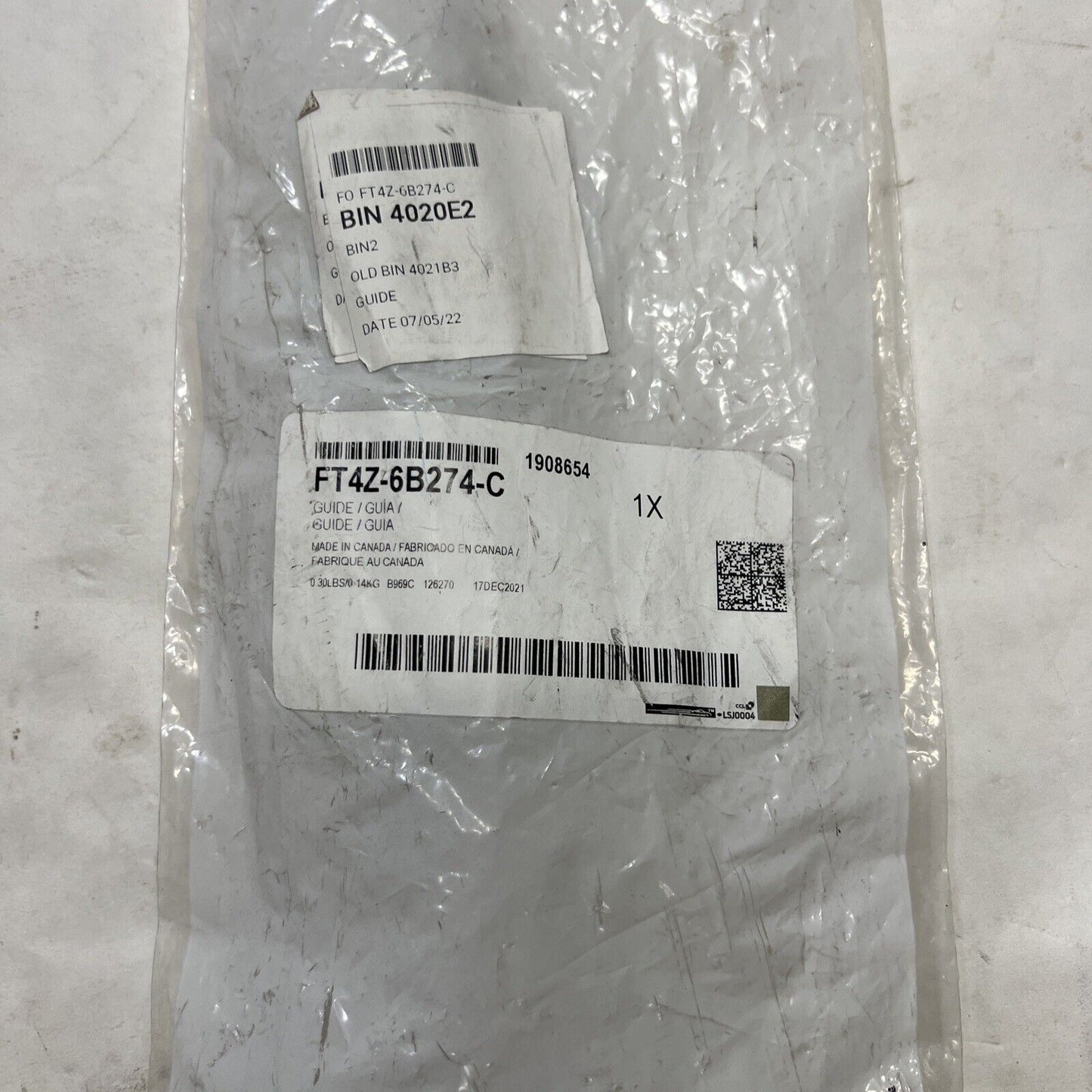 New OEM Genuine Ford Edge 2015-2023 Guide FT4Z6B274C