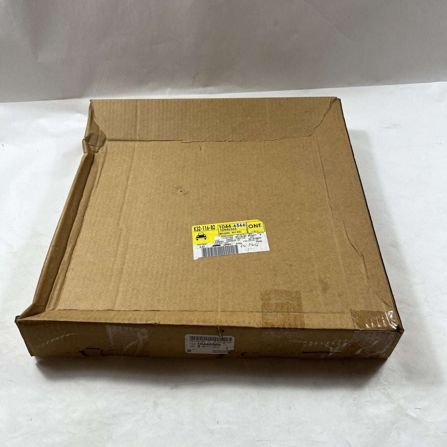 Genuine OEM GM Chevrolet Impala Windshield Reveal Molding 2000-2005 10446566