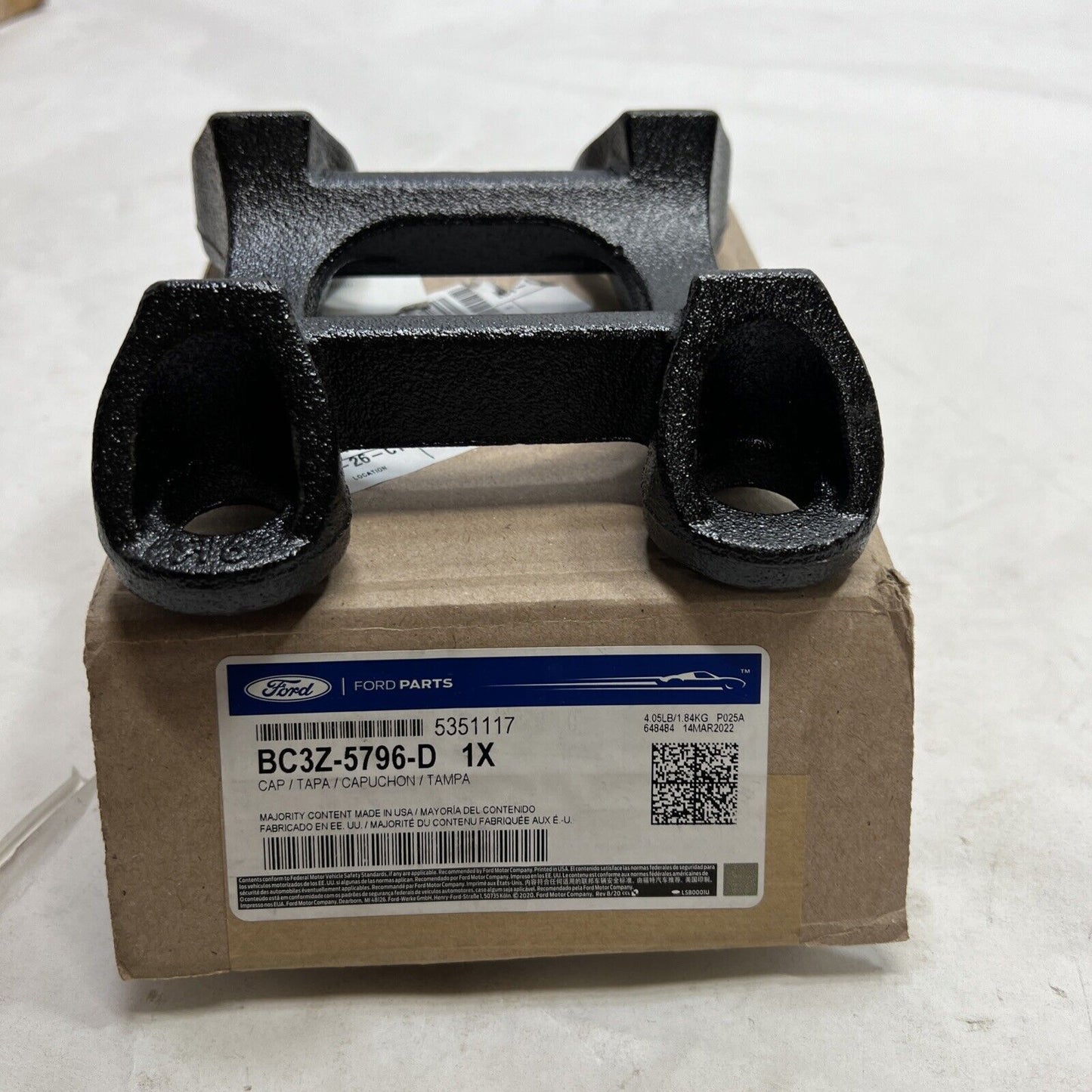 New OEM Genuine Ford F-250 Super Duty 2017-2022 Mount Plate BC3Z5796D