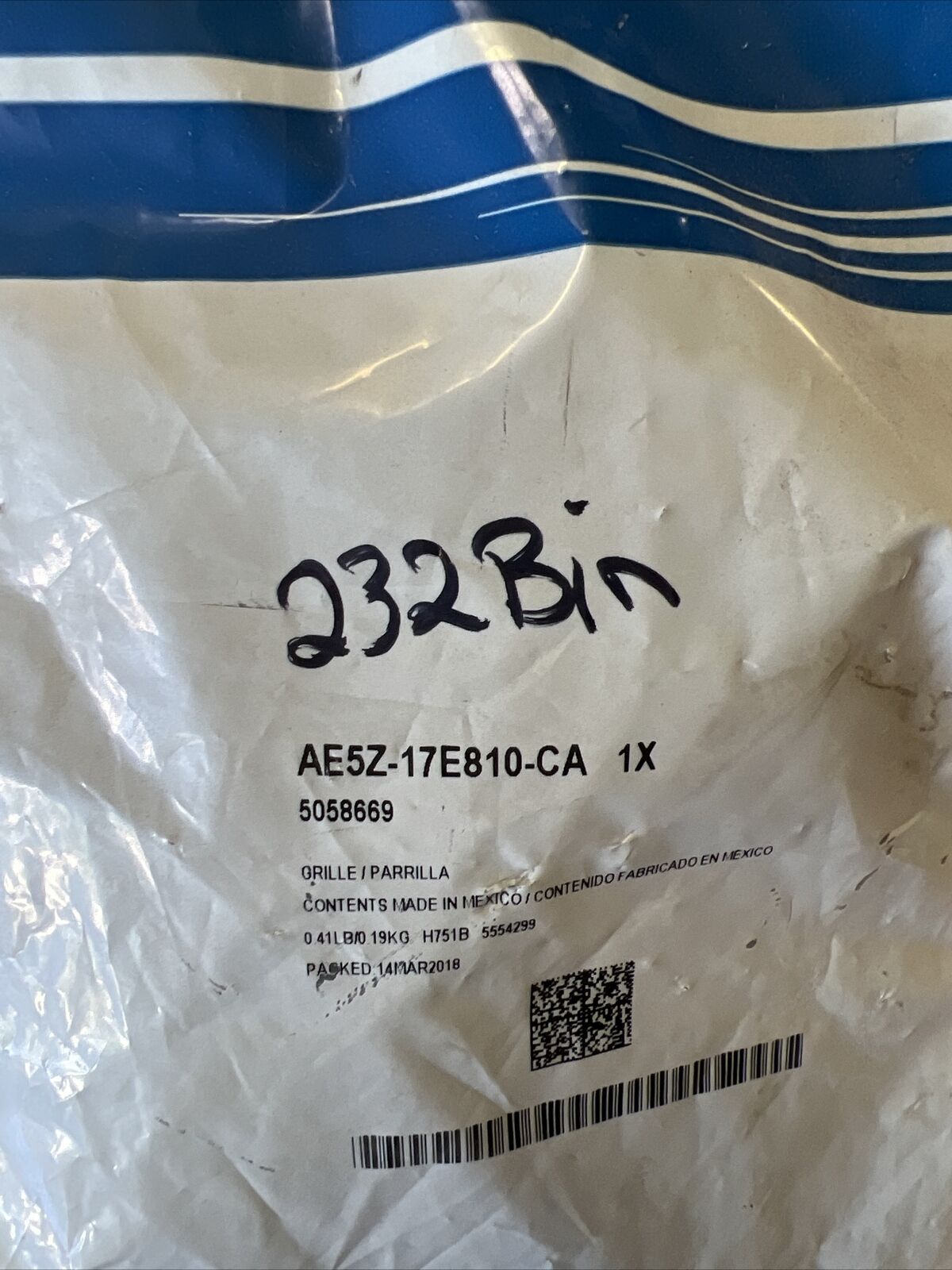 New OEM Genuine Ford Fog Light Housing AE5Z-17E810-CA