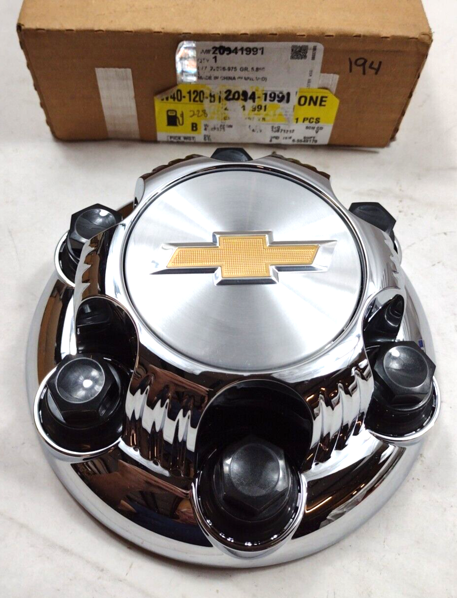 Genuine OEM GM Chevrolet Silverado 1500 Wheel Cap 2005-2018 20941991