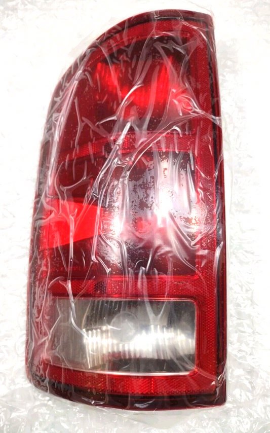 Genuine OEM Mopar RAM 1500 Tail Stop Backup Lamp 2002-2006 55077347AF