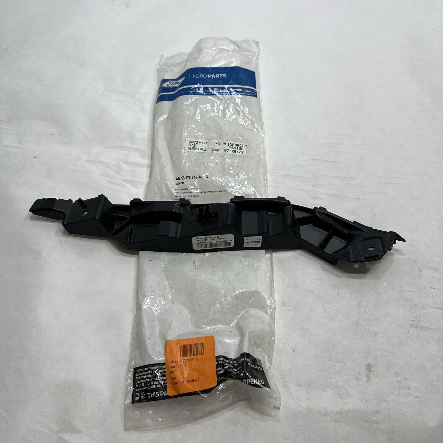 New OEM Genuine Ford Milan 2010-2011 Right Passenger Side Bracket AN7Z17C947A