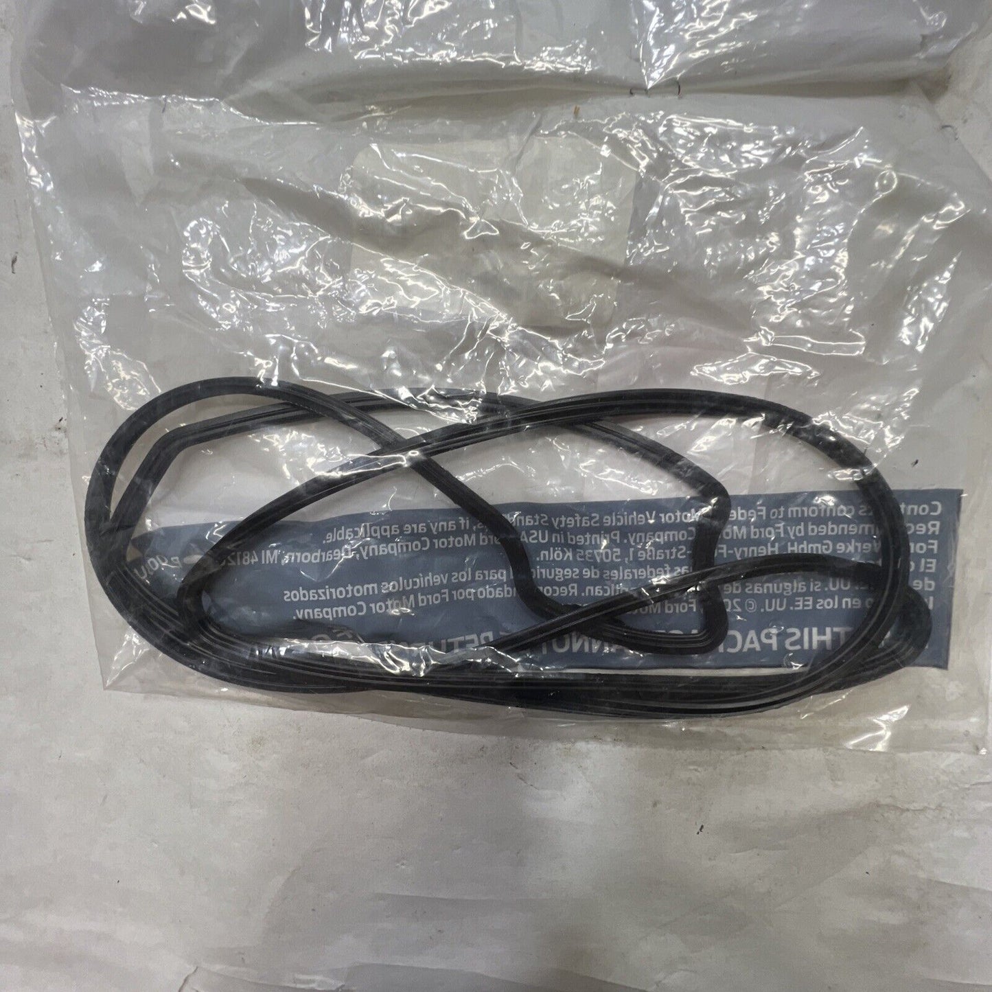 New OEM 2004-14 Ford Mustang Navigator Rocker Arm Valve Cover Gasket F7LZ6584AA