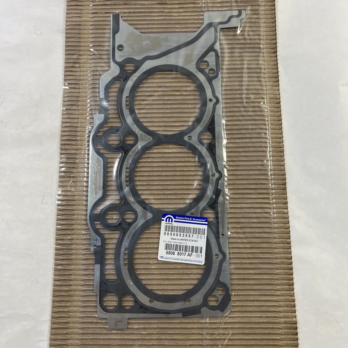 Genuine OEM Mopar Cherokee Left Side Cylinder Head Gasket2014-2022 68088017AF
