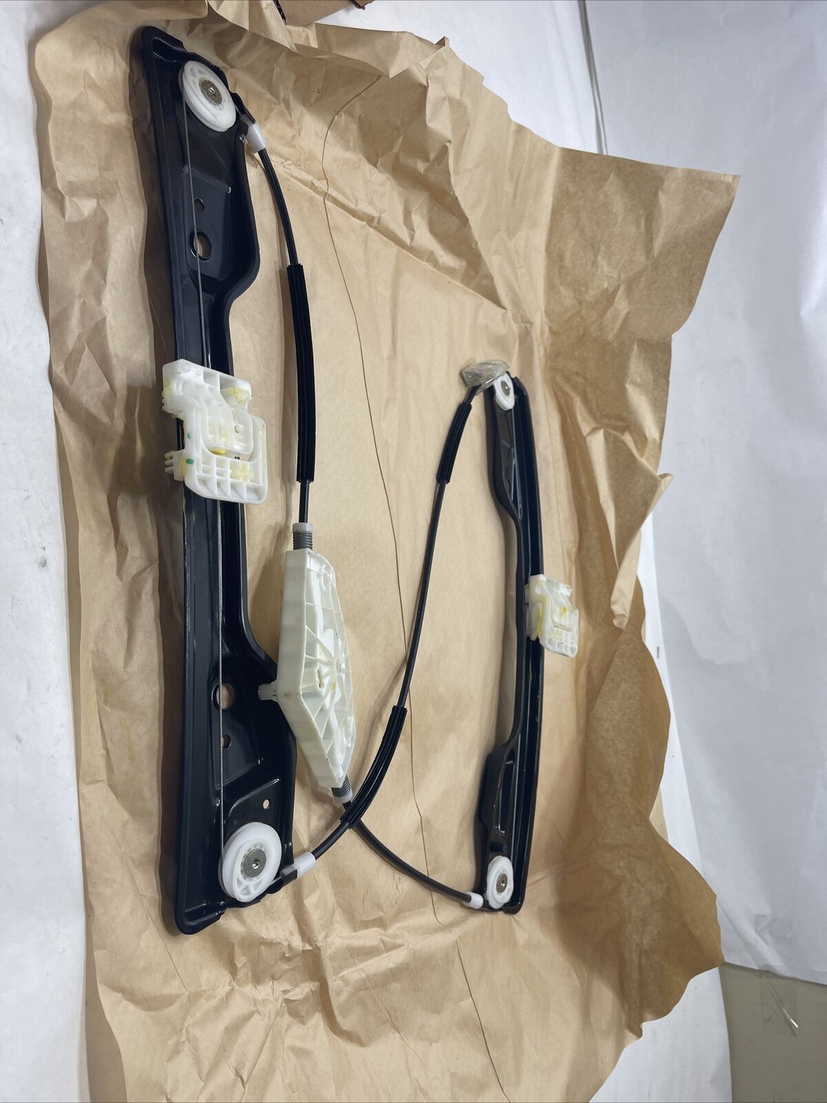 New OEM Genuine Mopar Dodge 09-20 Passenger Side RH Window Regulator 68043734AA