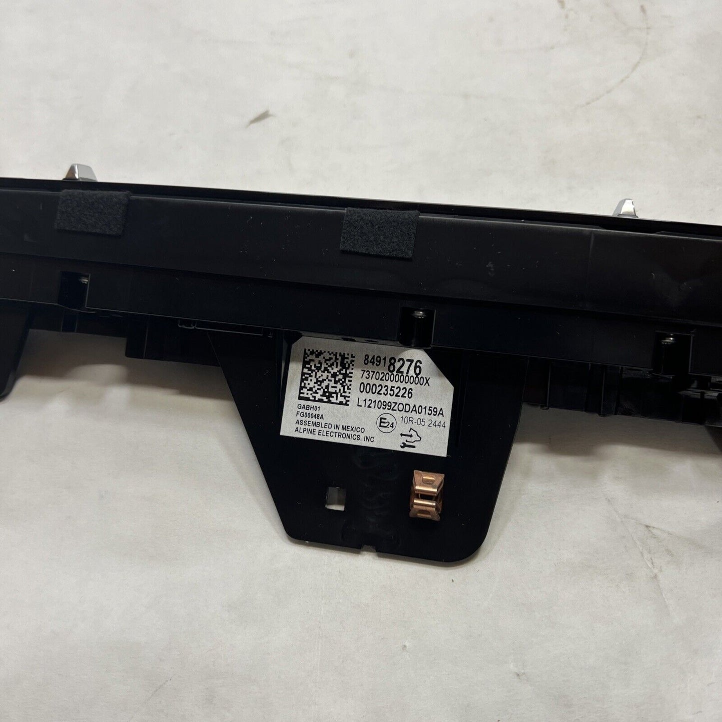 New OEM Genuine GM Heater and Air Conditioning User Interface Control 84918276