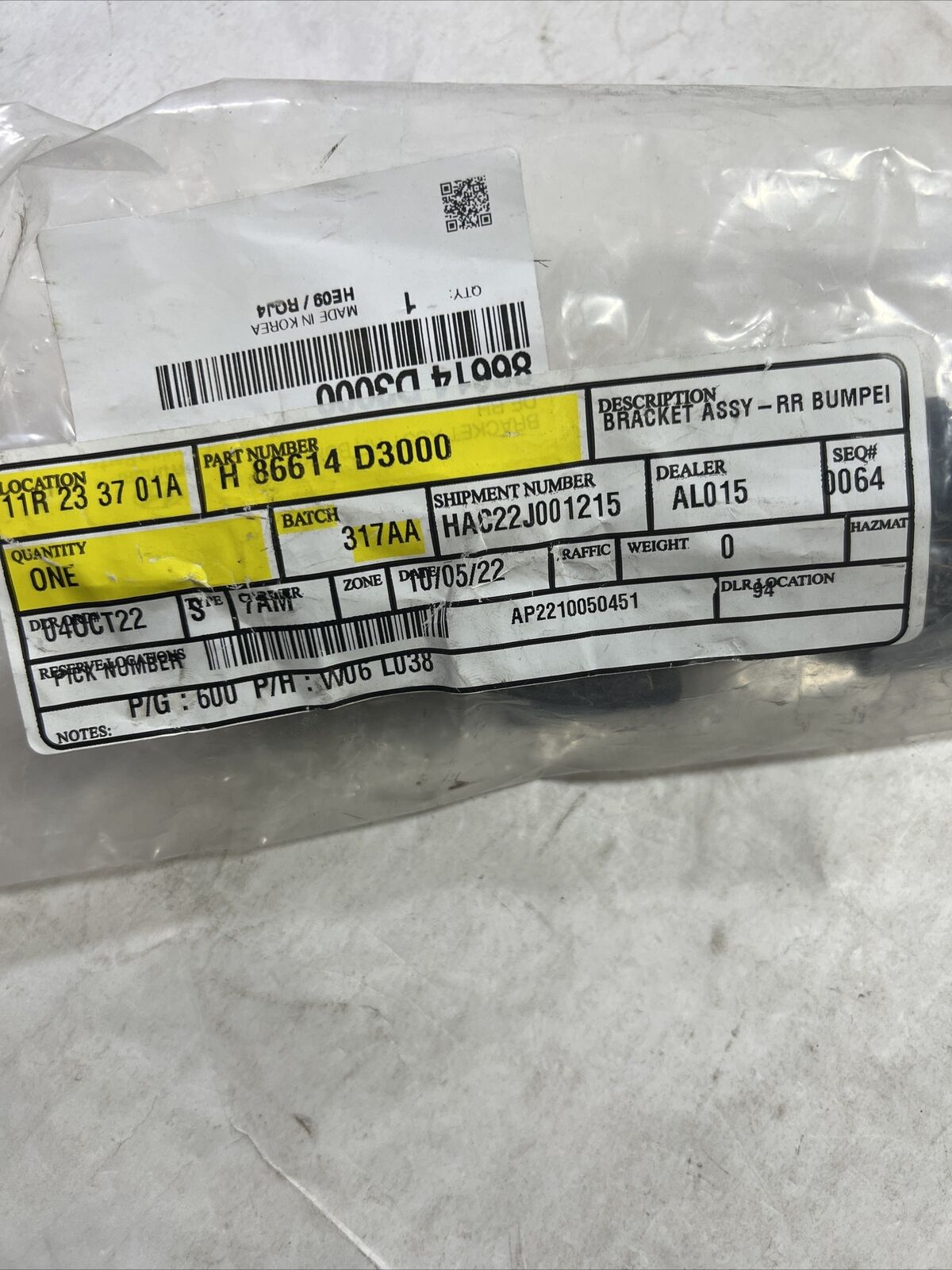 Genuine OEM Hyundai Tucson Rear Bumper Bracket Assembly Kia 2015-2021 86614D3000