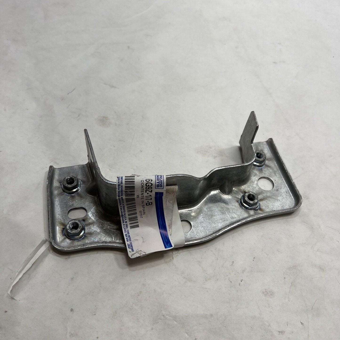 New OEM Genuine Ford Fusion 13-14 Left Driver Side Bumper Bracket 6G9Z17C897B