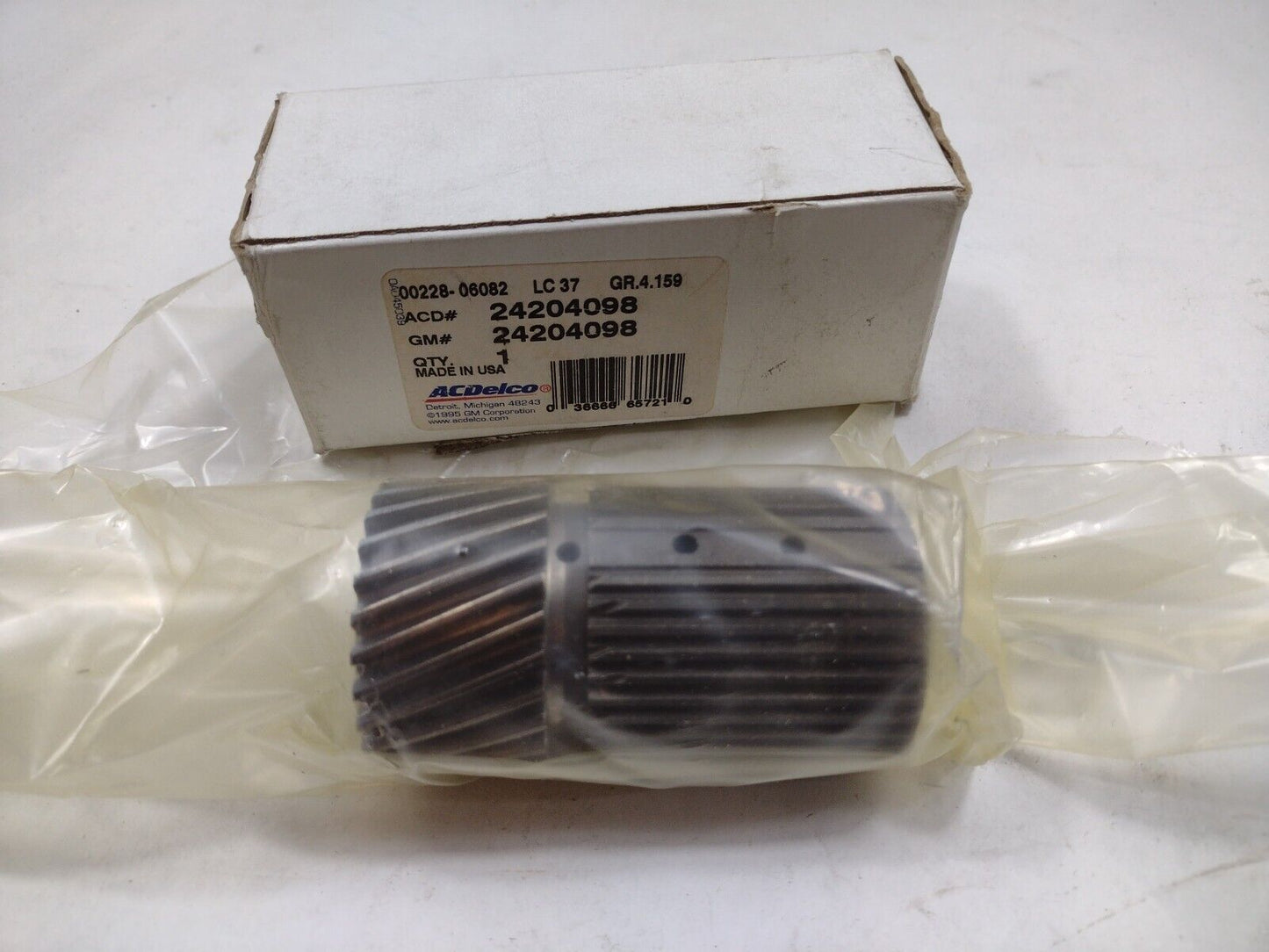 GM GEAR SUN TRANSMISSION INPUT GEAR OEM 24204098