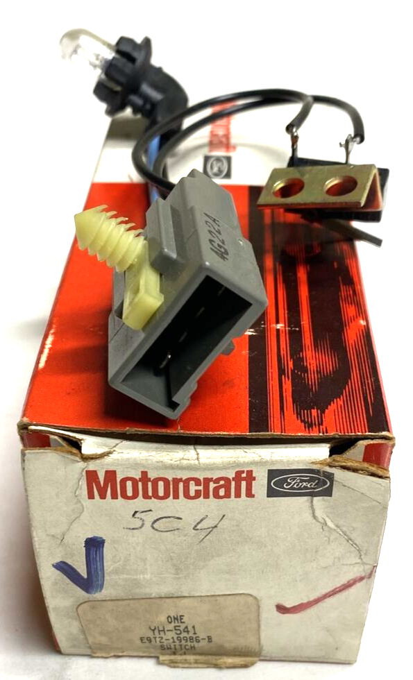 New OEM Ford AC Switch Wire Assembly E9TZ19986B