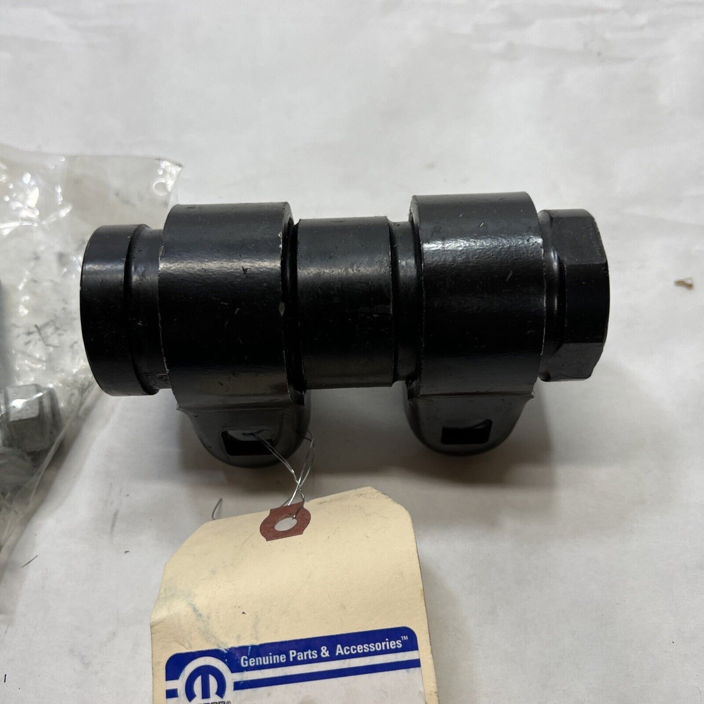 New OEM Genuine Mopar Tie Rod Adjuster 68072032AB