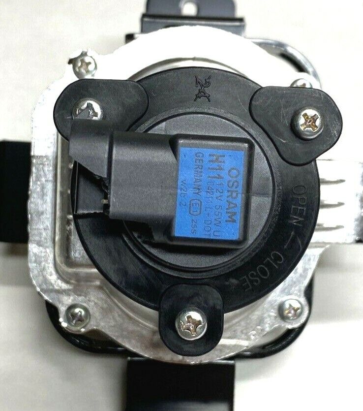 New OEM GM Chevy Spark Fog Light Lamp Passenger Side *DAMAGED* 2013-15 95987121