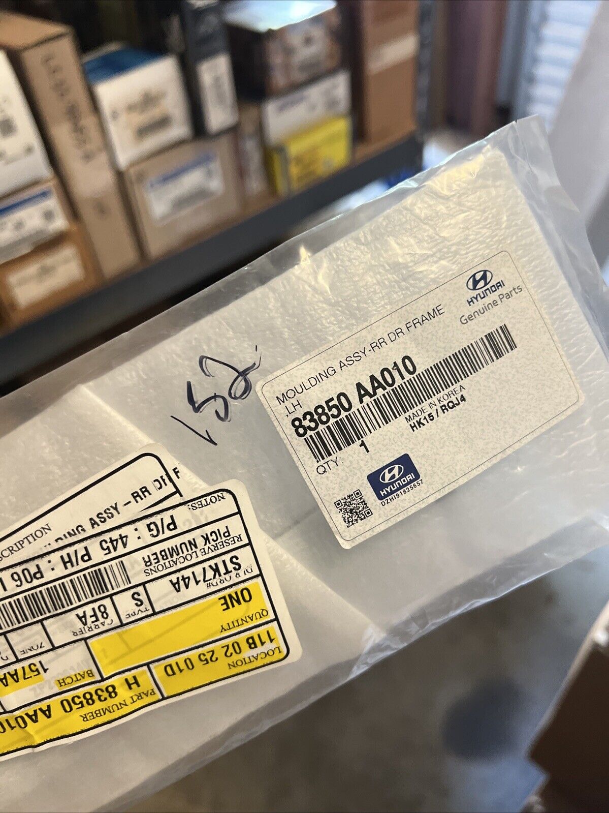 Genuine OEM Hyundai Rear Left Driver Side Door Frame Molding 21-24 83850AA010