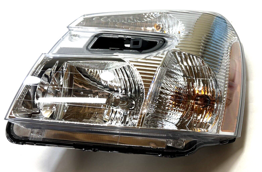 New OEM Genuine GM Chevy Equinox SUV Driver Left Side Headlight Lamp 15888058