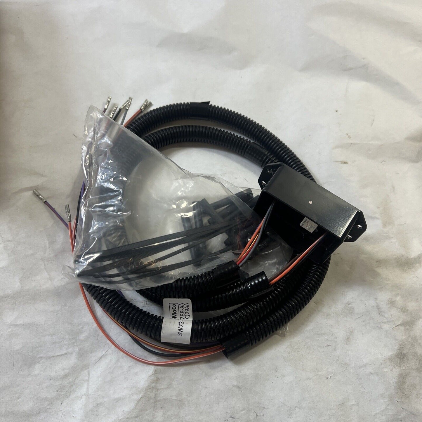 New OEM Genuine Ford Taurus Grand LCM By-Pass Relay Kit 2003-2005 3W7Z13C788A