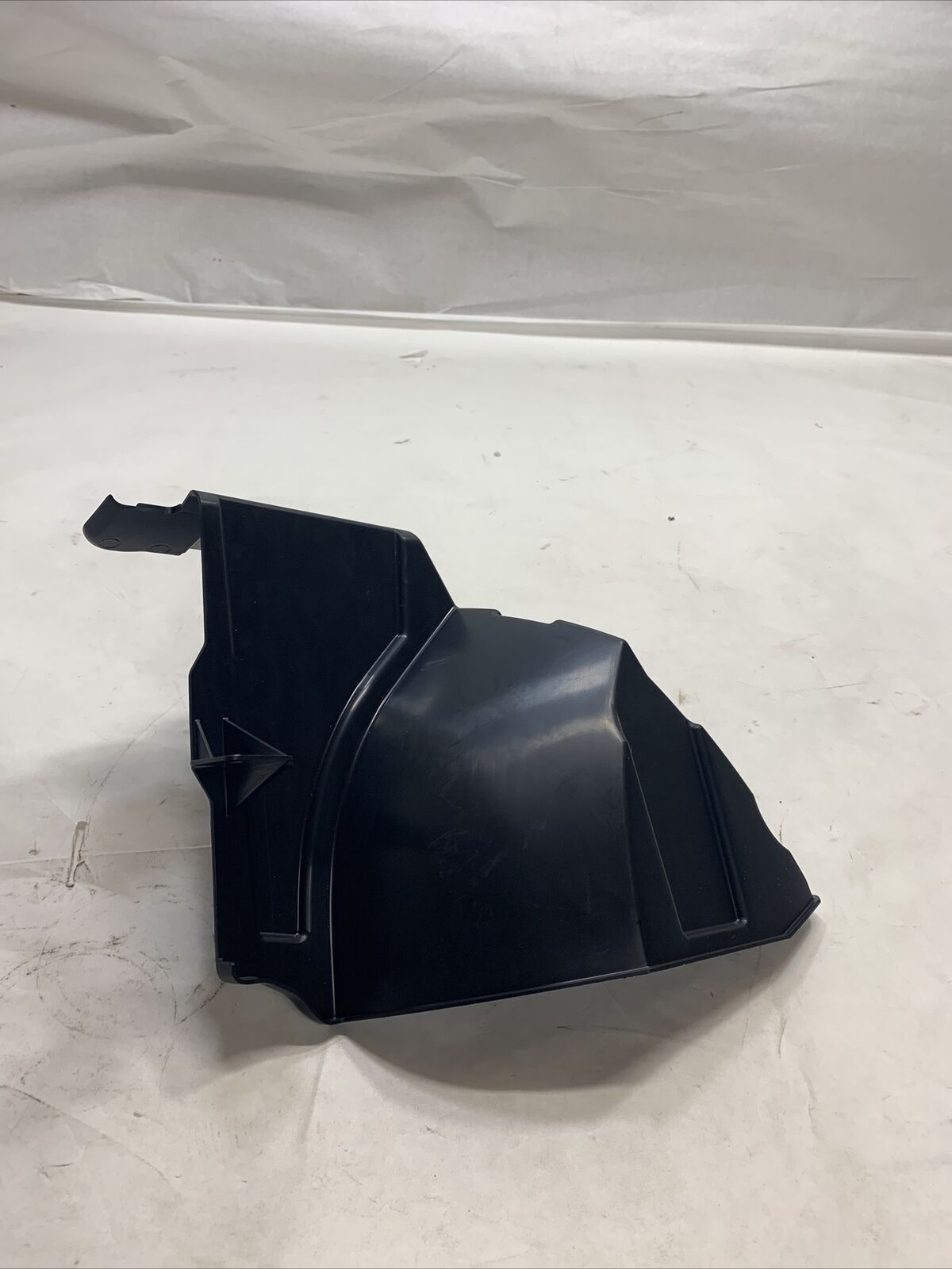 New OEM Genuine Nissan Armada 2017-2020 Radiator Left Upper Side Seal 214995ZW0A