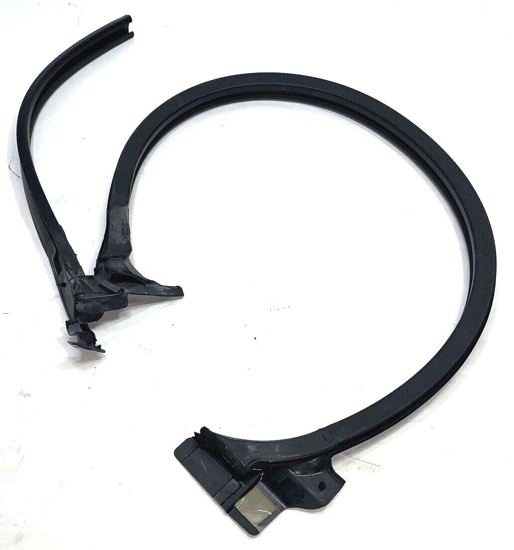 New OEM GM Rear Weatherstrip ASM-RR 15752182