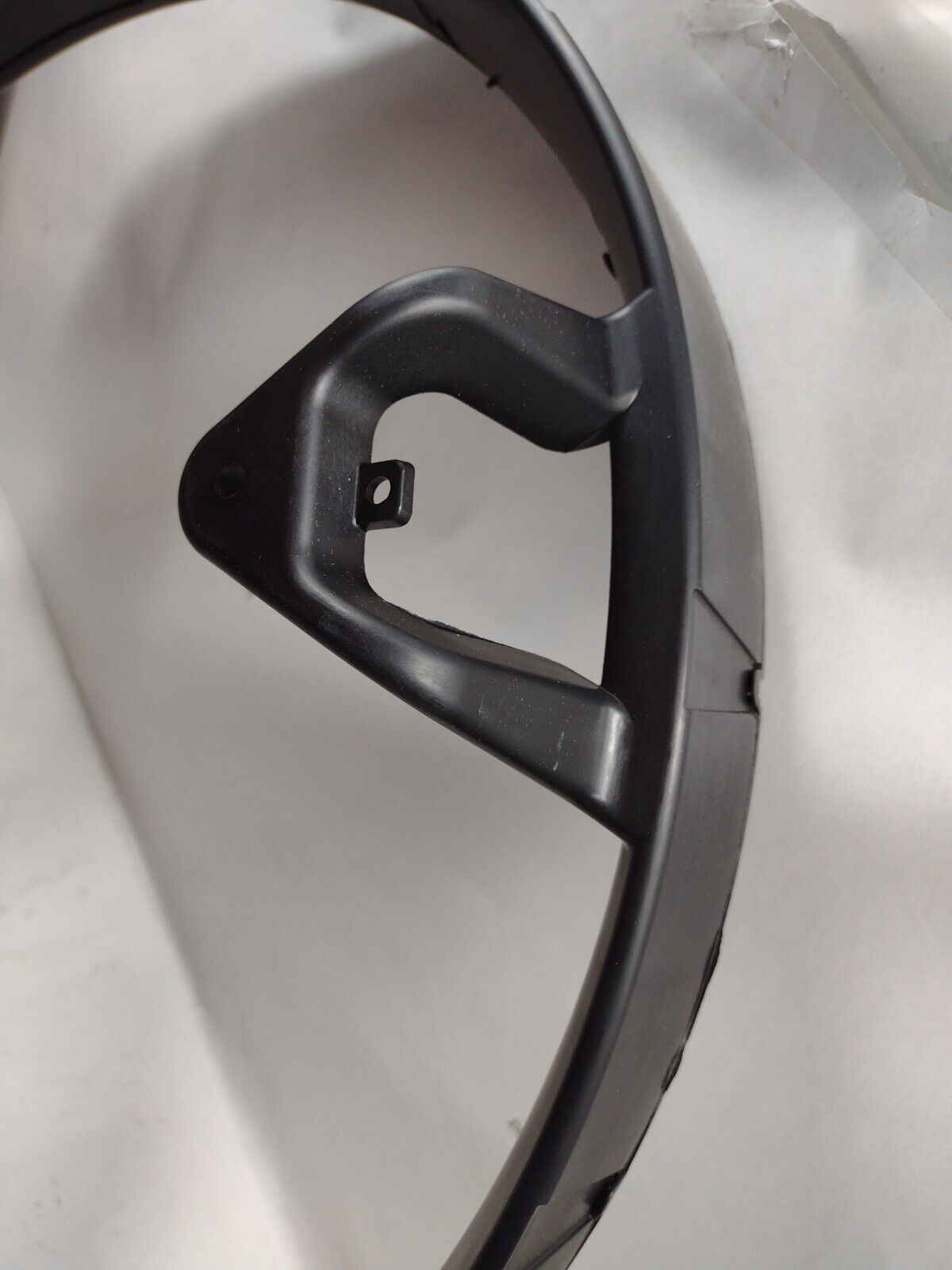 Genuine OEM GM Chevy Silverado 1500 Fan Shroud 2017-2019 23208448