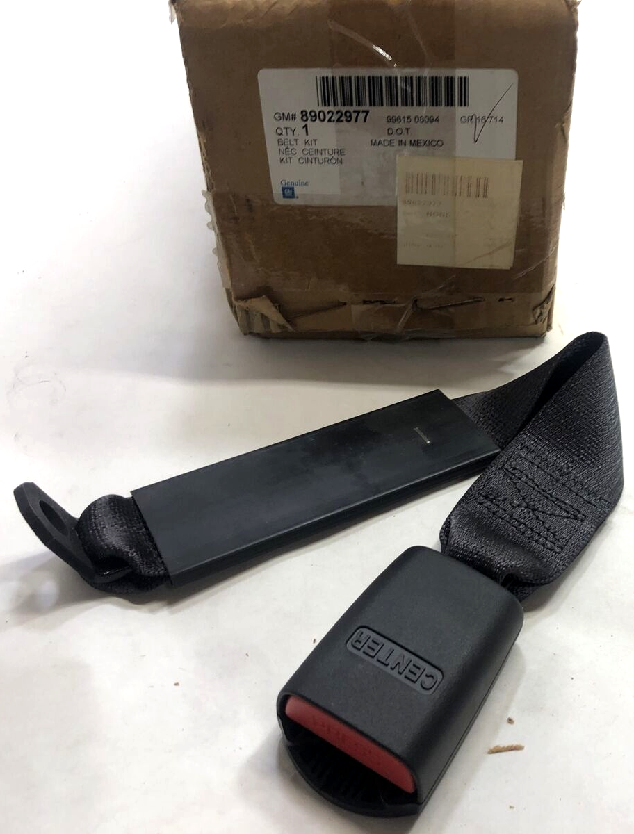 New OEM Genuine GM 2004-2012 Ebony Front Center Seat Belt with Buckle 89022977