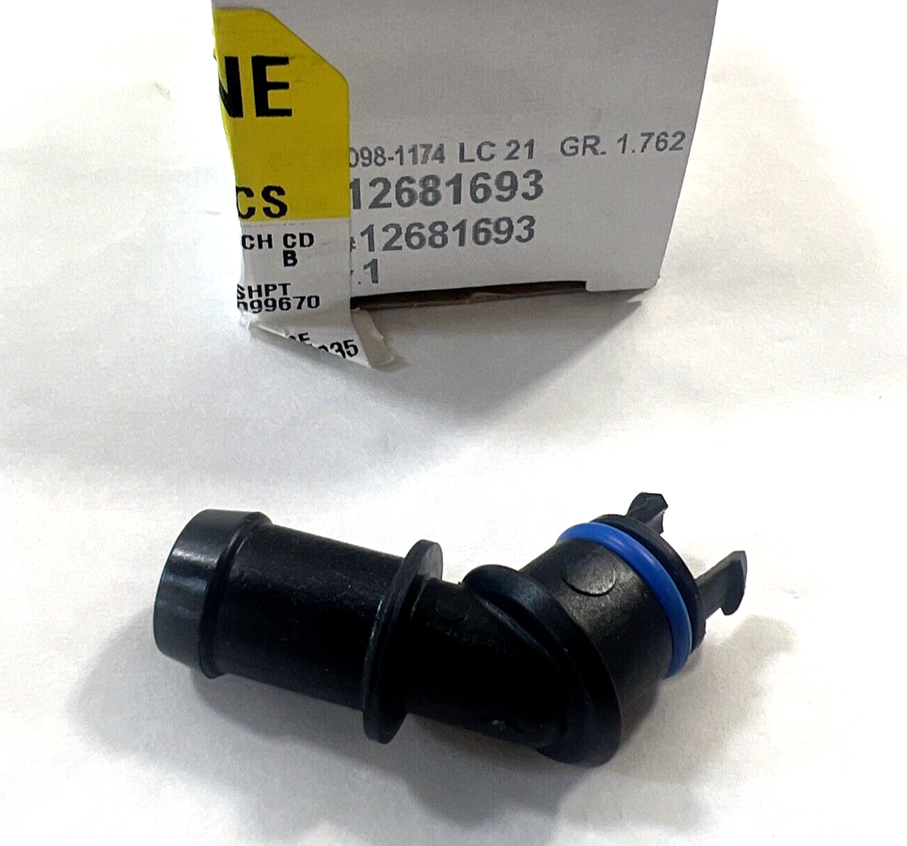 Genuine OEM GM Chevrolet Positive Crankcase Ventilation Fitting 05-24 12681693