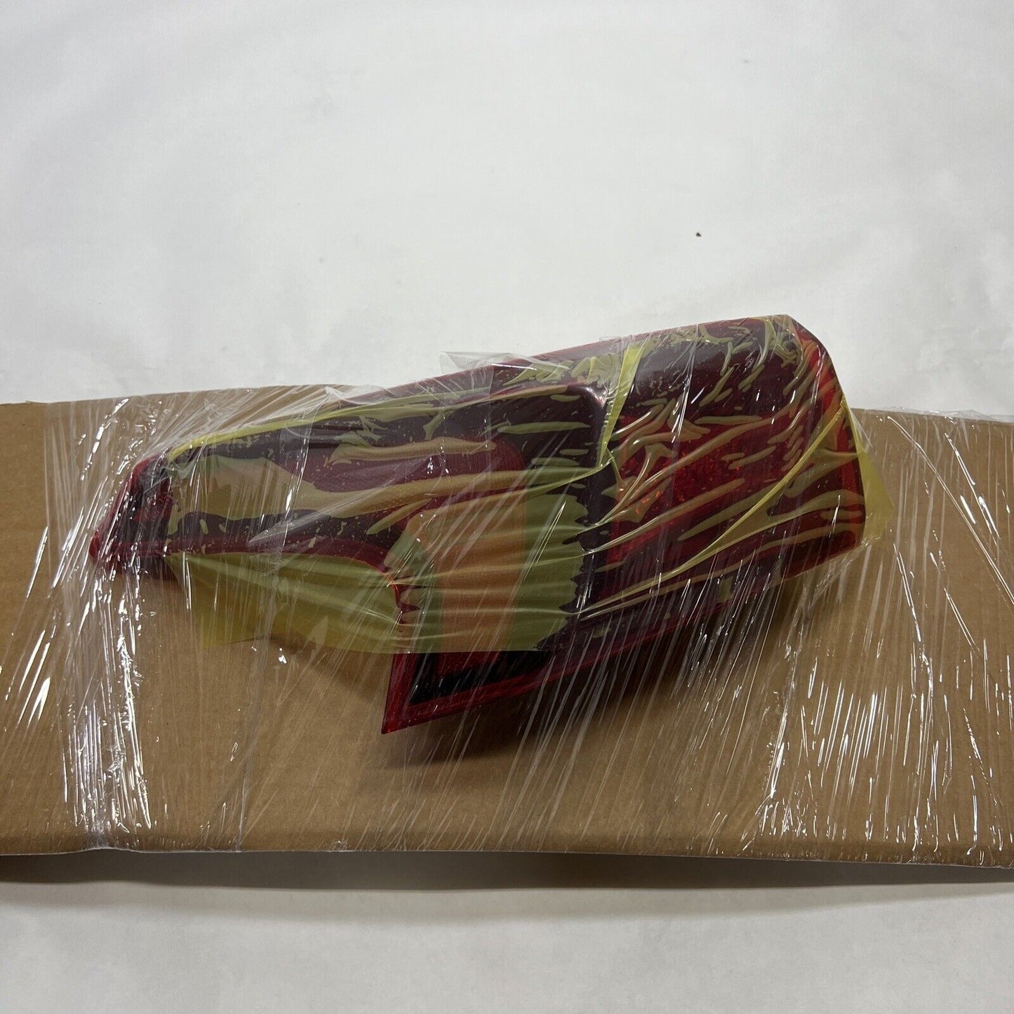 New OEM Genuine Hyundai Santa Fe Tail Light Left Driver Side 2019-20 92401S2100