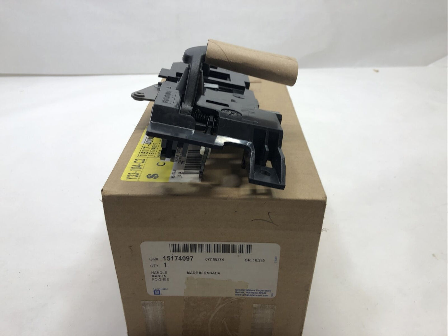 New OEM Genuine GM Front Right Passenger Side Inside Door Hinged Handle 15174097