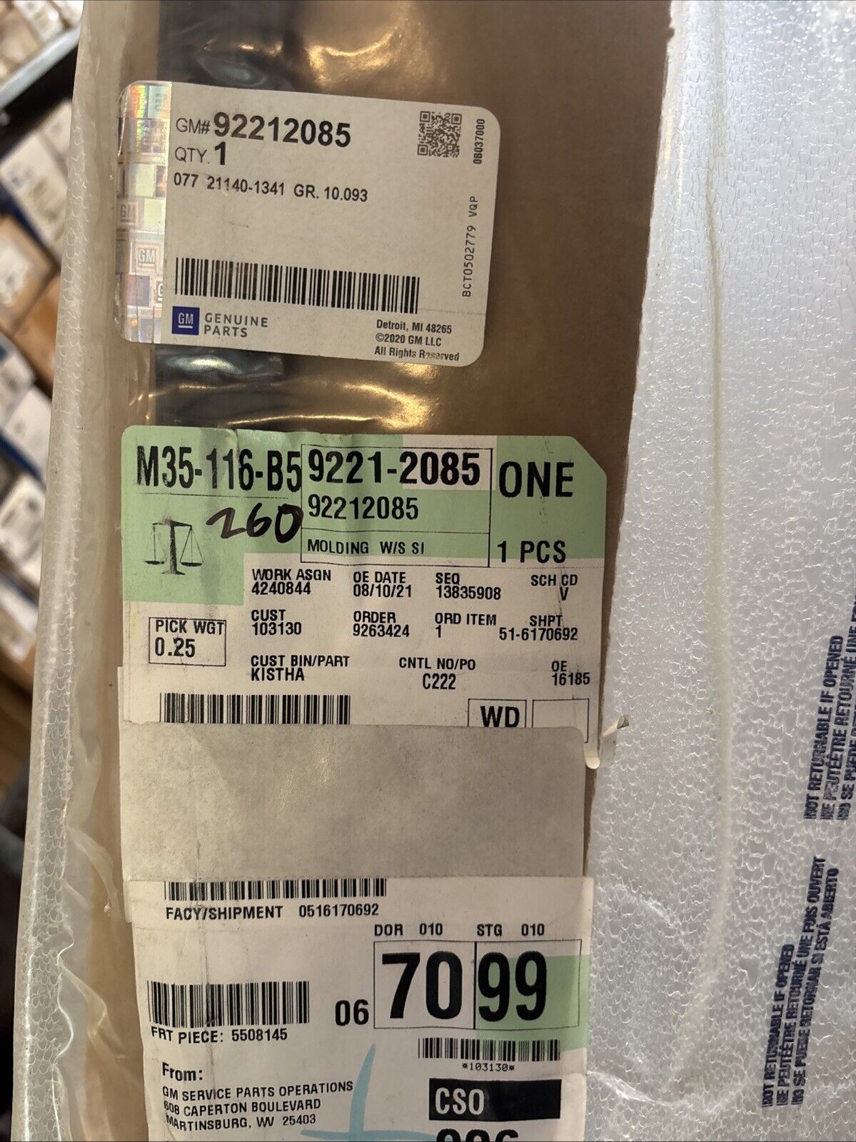 Genuine OEM GM Chevrolet Caprice Windshield Reveal Molding 2008-2017 92212085