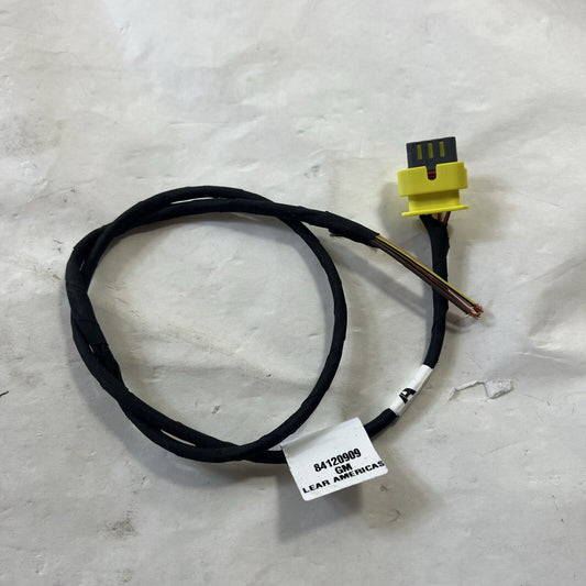 NEW Genuine OEM GM Accessory Wiring Harness 84120909