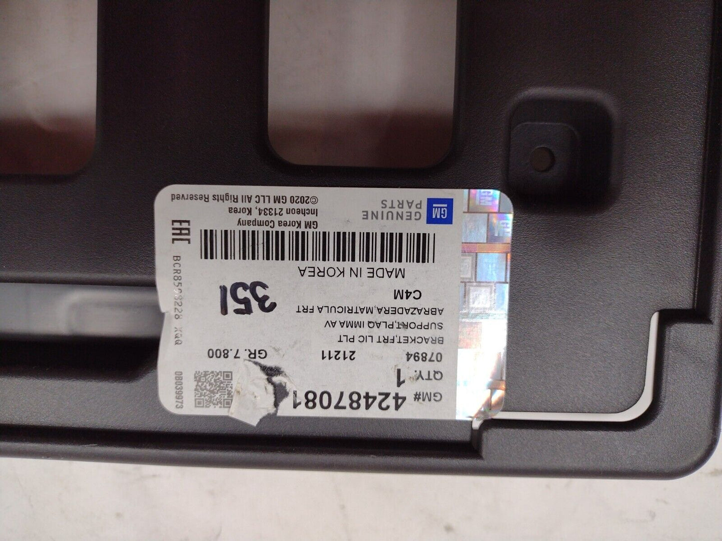 GM Genuine Parts 42487081 License Plate Bracket