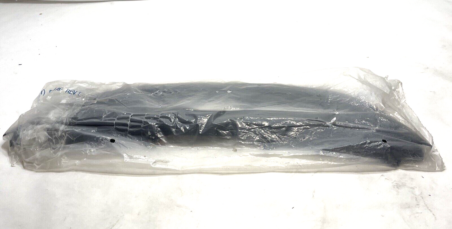 New OEM Ford Fiesta-Grille Grill 2011-13 AE8Z8200KAPTM