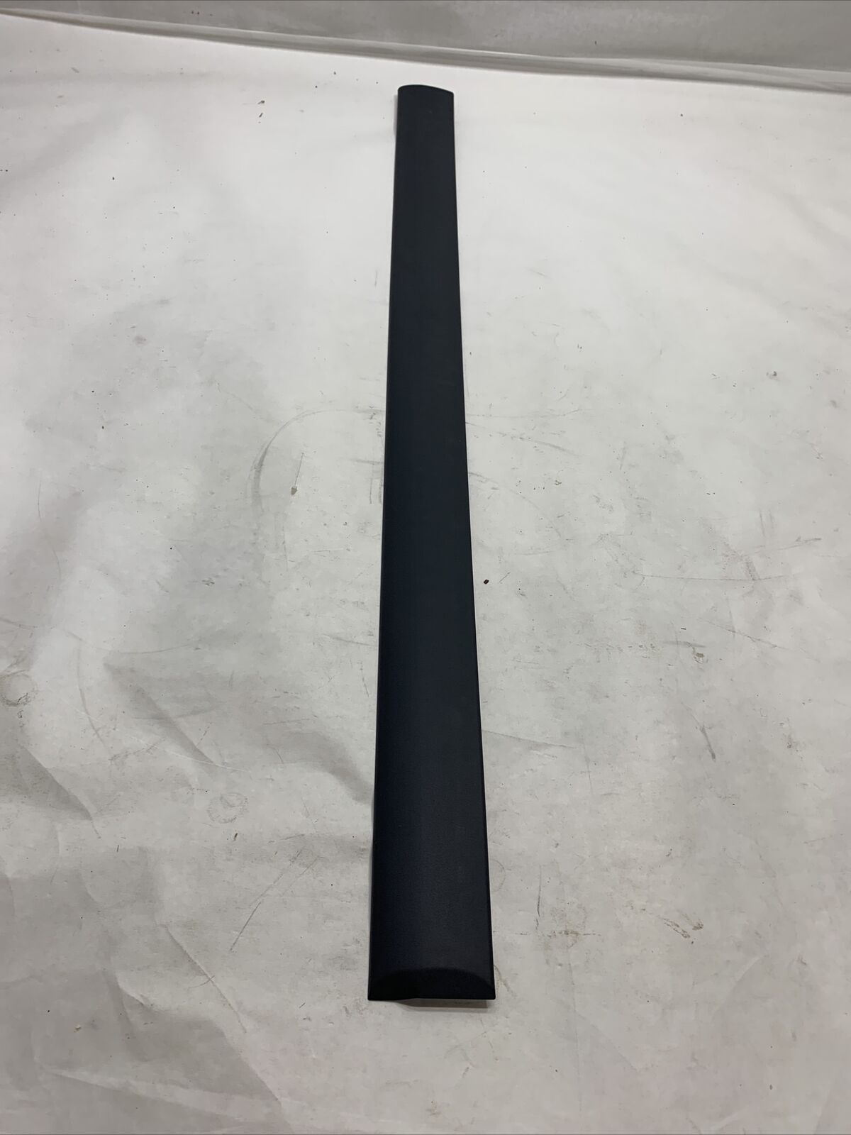 New OEM Genuine Volvo V70 Body Side Molding 9178507